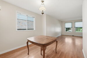 68-web-or-mls-69-Samantha Frank - 471 Knightsbridge Crescent_