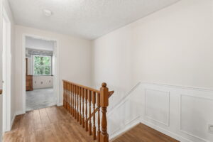 80-web-or-mls-86-Samantha Frank - 471 Knightsbridge Crescent_