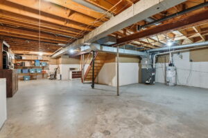 95-web-or-mls-101-Samantha Frank - 471 Knightsbridge Crescent_